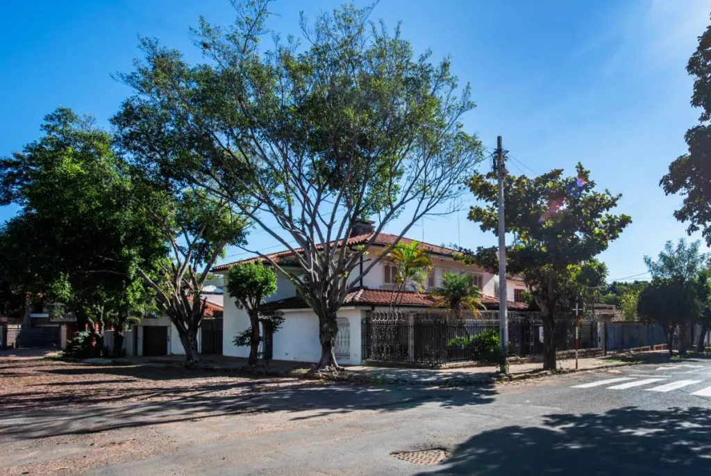 VENDO CASA EN ASUNCION EN SANTA LIBRADA - ZONA UCA — foto 2