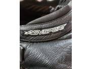 Campera de cuero para moto