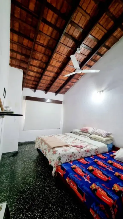 VENDO CASA EN ASUNCION EN REPUBLICANO — foto 3