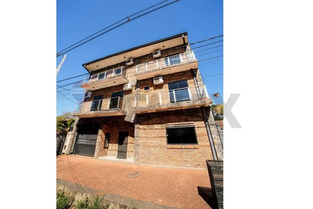VENDO EDIFICIO EN SAN LORENZO IDEAL PARA RENTA — foto 2