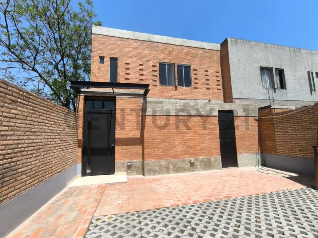 Vendo duplex de 3 dormitorios estilo industrial - zona Laguna Grande San Lorenzo — foto 2