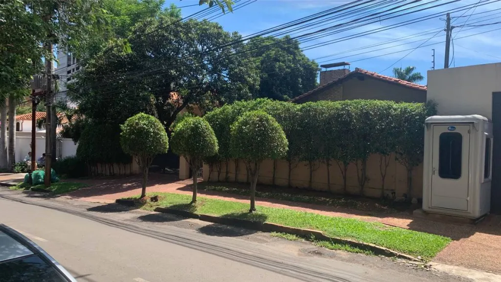 VENDO CASA EN ASUNCION EN LAS LOMAS — foto 3
