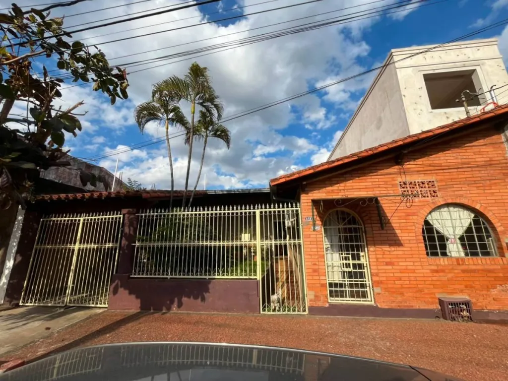 VENDO CASA EN ASUNCION EN MBURUCUYA - CIRILO GILL — foto 3