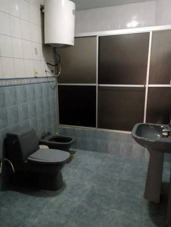 VENDO CASA EN ASUNCION EN ROBERTO L. PETIT - DE LAS CORDILLERAS — foto 2