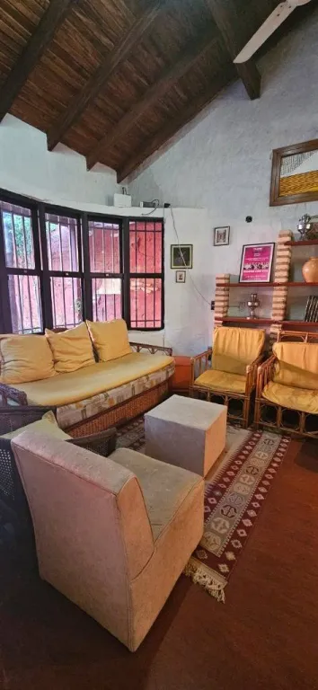 VENDO CASA EN ASUNCION EN SAN JORGE - ZONA COLEGIO GOETHE — foto 2
