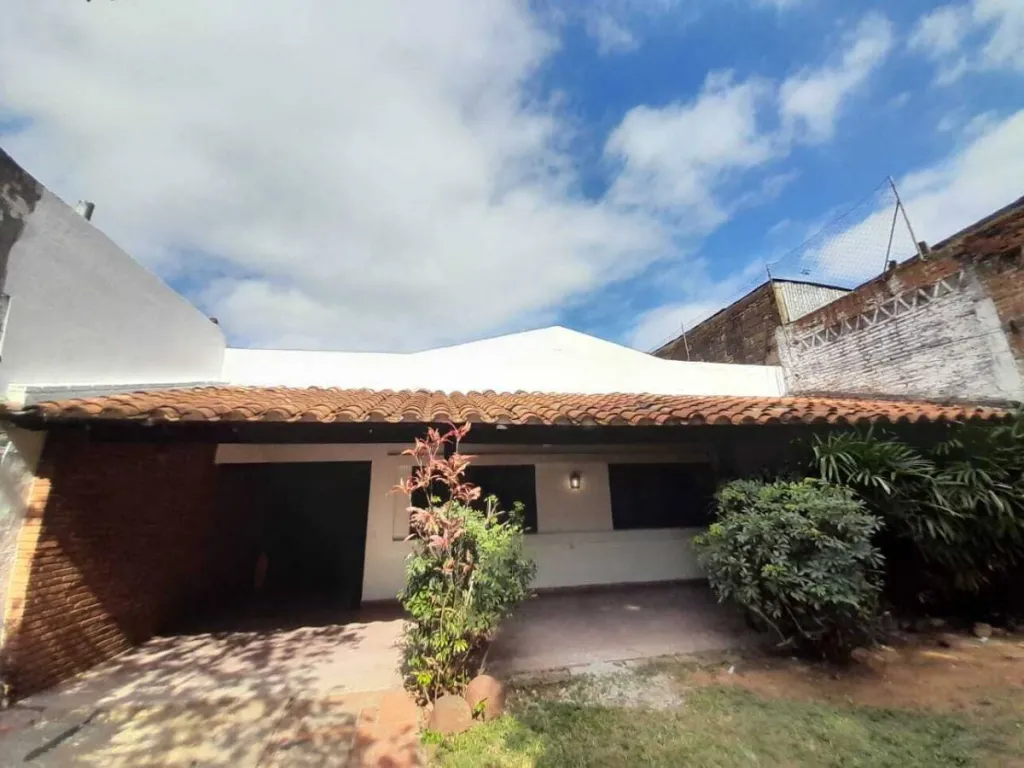 VENDO CASA EN ASUNCION EN SAJONIA - CAPITAN GWYN — foto 2