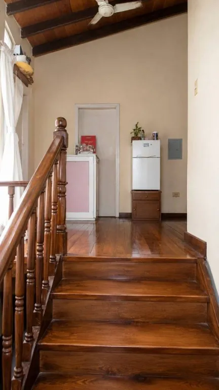 VENDO CASA EN ASUNCION EN SAJONIA - AVDA CARLOS A. LOPEZ — foto 2