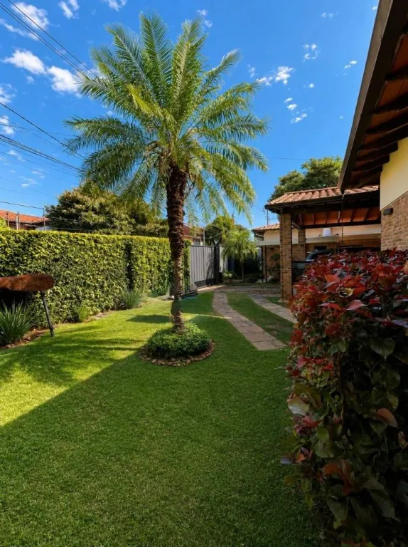 VENDO CASA EN ASUNCION EN YCUA SATI - TTE HECTOR VERA Y BELGICA — foto 3