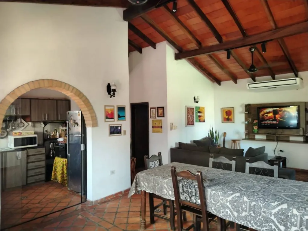 VENDO CASA EN ASUNCION EN VILLA AURELIA - MAYOR JOSE LAMAS — foto 3