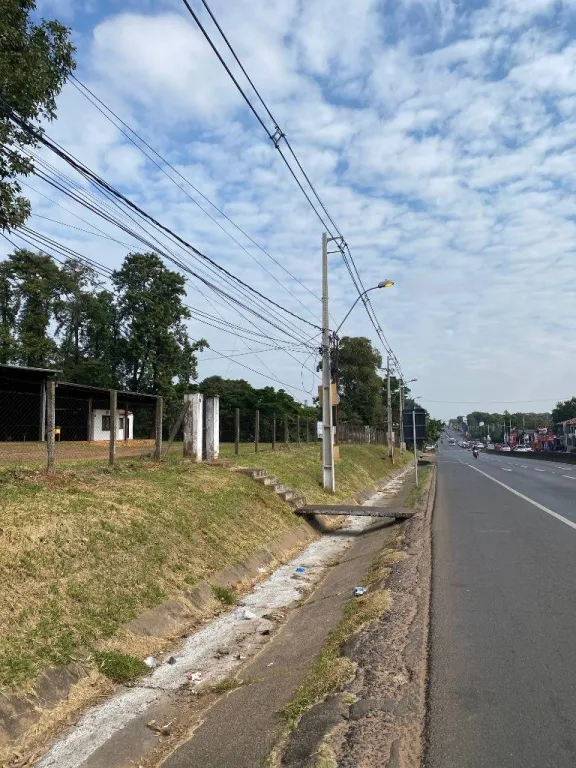 En Venta Importante Propiedad Industrial 120 mts sobre Ruta 2 Capiata — foto 3