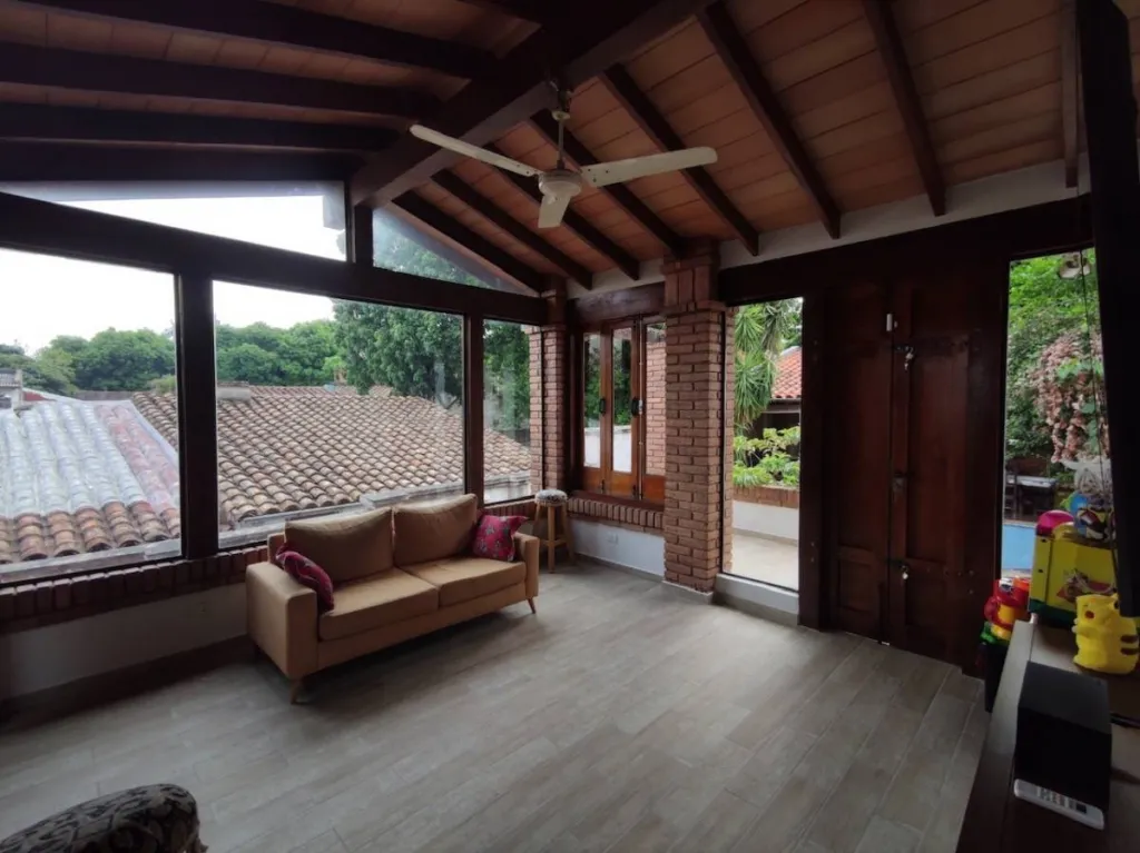 VENDO CASA EN ASUNCION EN BARRIO JARA - REPUBLICA DOMINICANA — foto 2