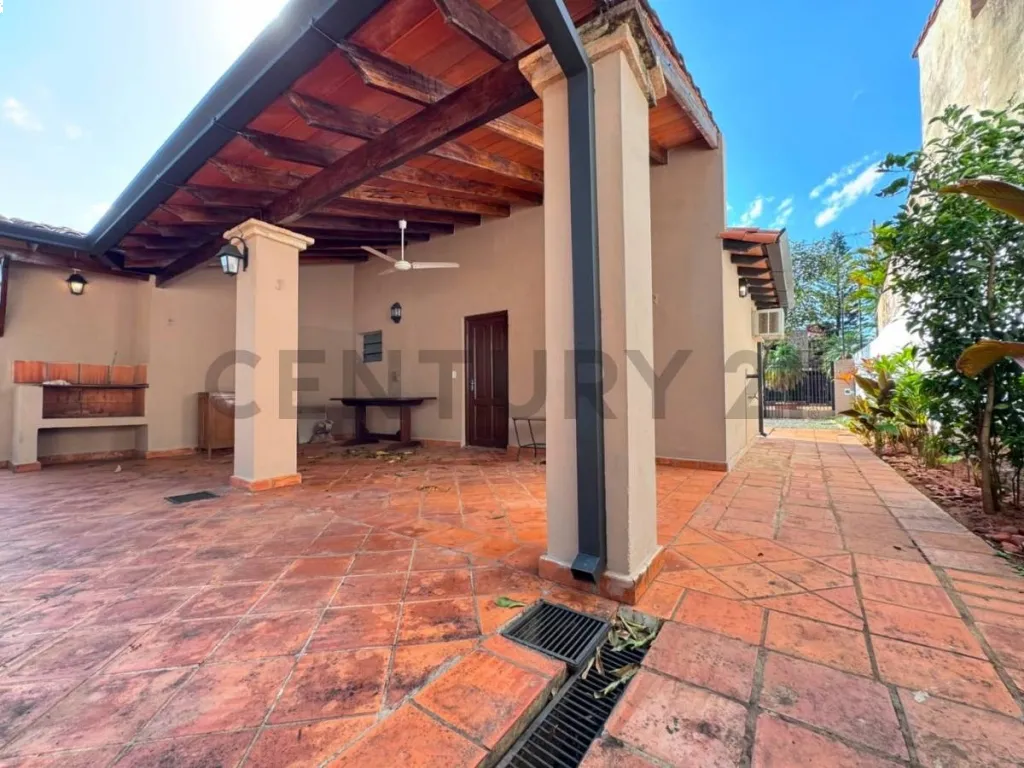 Se Alquila casa refaccionada | Fernando de la Mora zona Norte — foto 2