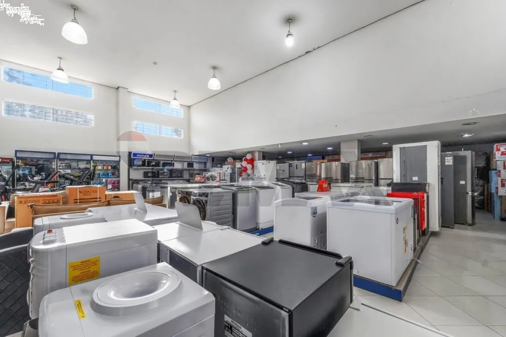 Vendo amplio local comercial sobre Avenida Mal. Estigarribia ❗(continuación Eusebio Ayala) — foto 3
