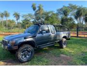 VENDO TOYOTA HILUX LN111