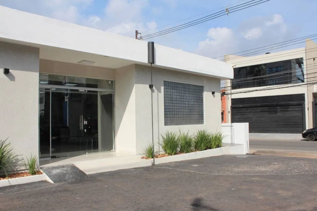 VENDO CASA EN ASUNCION EN MCAL. LOPEZ - AVDA. BRASILIA ESQUINA — foto 3