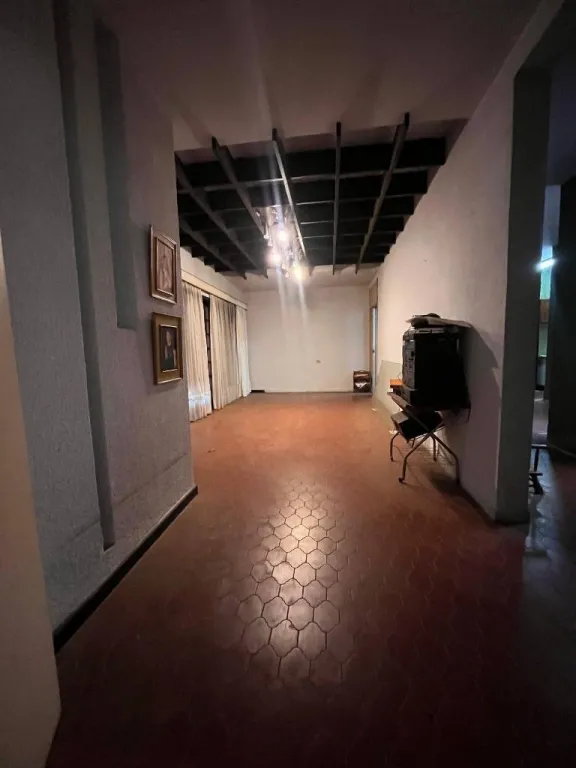 VENDO CASA EN ASUNCION EN PETTIROSSI - PAI PEREZ ESQUINA COSTA RICA — foto 3