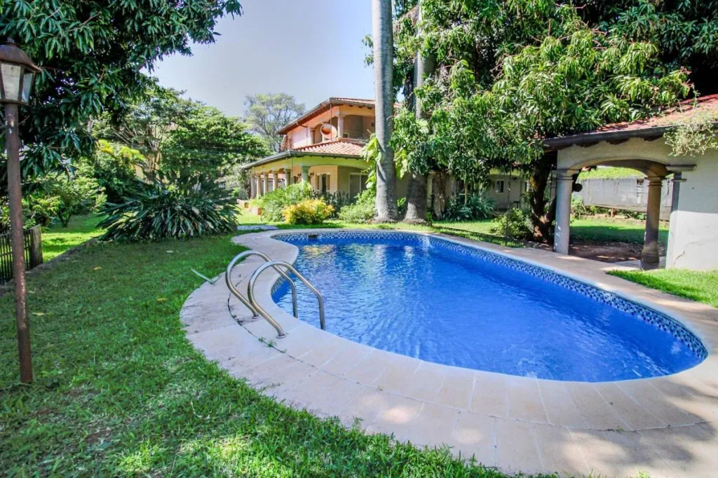 VENDO CASA EN ASUNCION EN MCAL. ESTIGARRIBIA - R.I. 5 GENERAL DIAZ — foto 3