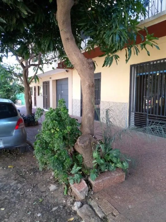 VENDO CASA EN ASUNCION EN MBURUCUYA - FUERTE BORBON — foto 2