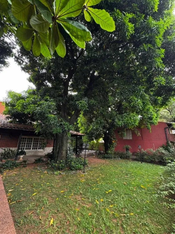VENDO CASA EN ASUNCION EN YCUA SATI - BARRIO HERRERA — foto 2