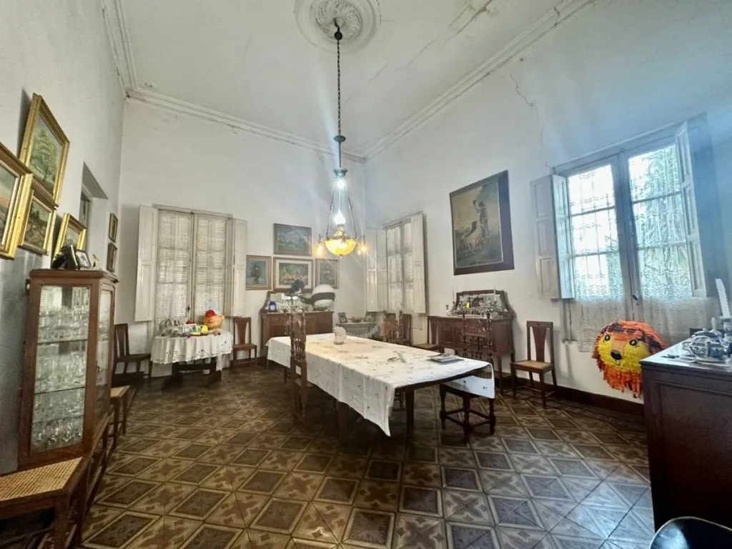 VENDO CASA EN ASUNCION EN LAS MERCEDES - PATRIMONIO HISTORICO — foto 2
