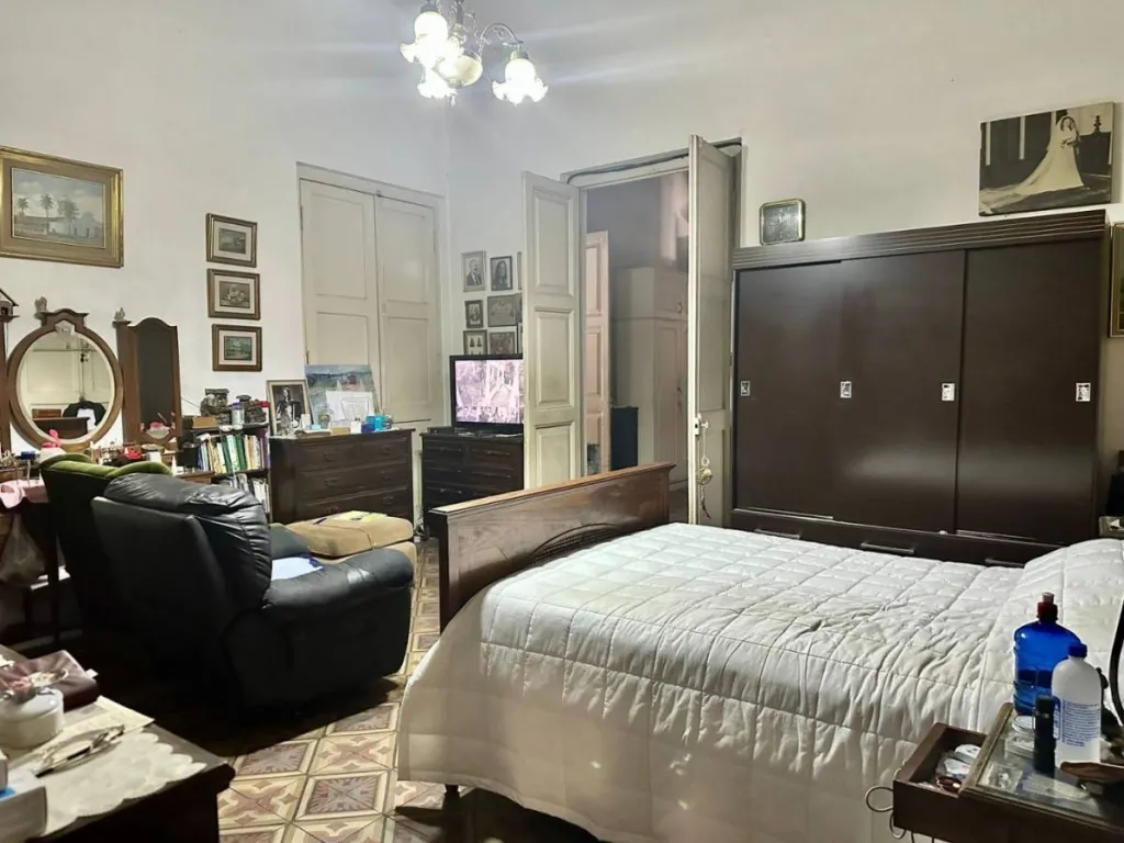 VENDO CASA EN ASUNCION EN LAS MERCEDES - PATRIMONIO HISTORICO — foto 3