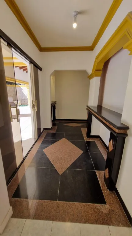 Vendo Casa en Lambaré | Esquina | Piscina | 3 Dormitorios | USD 360.000 — foto 3