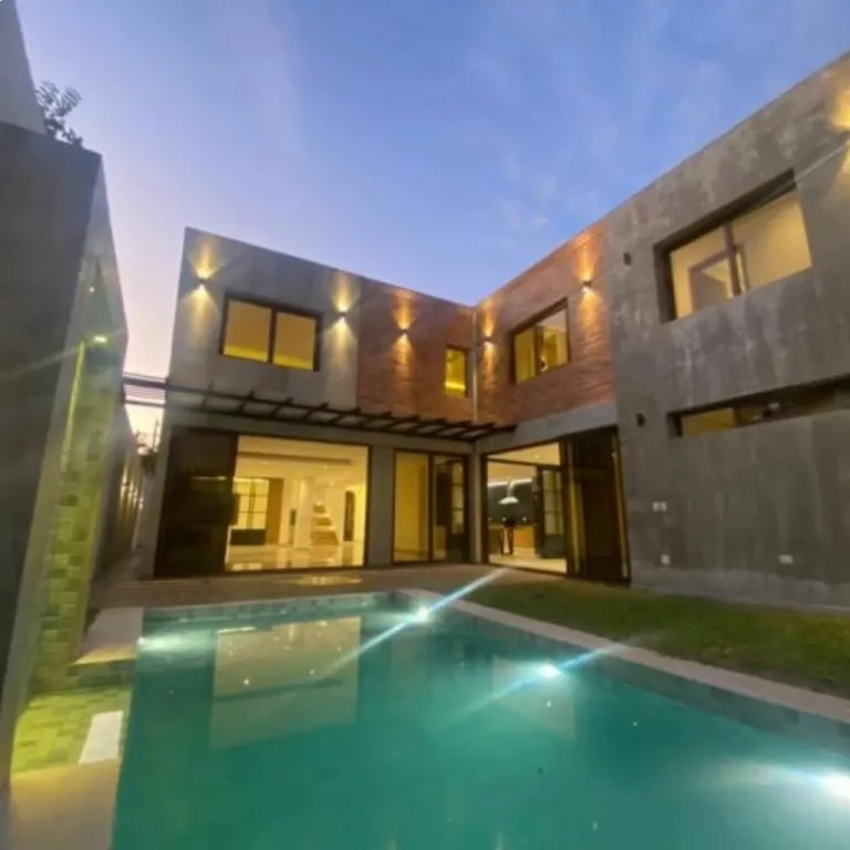 RESIDENCIA PREMIUM EN MBURUCUYÁ UBICACION PRIVILEGIADA! — foto 2