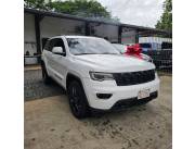 Marca/Modelo: Jeep Grand Cherokee Combustible: NAFTA Año: 2018 Kilometraje: 103.000 Tra