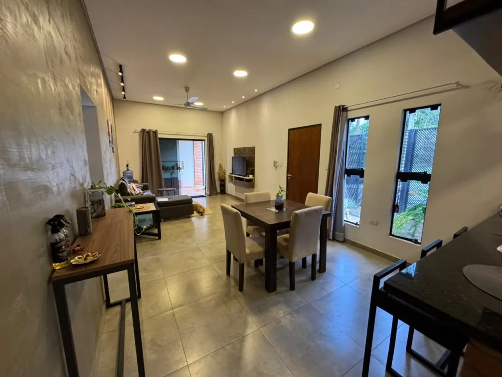 CASA EN VENTA – CAPIATÁ | Ruta 1 Km 23 — foto 2