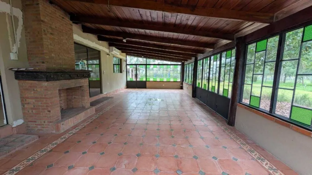 EN VENTA AMPLIA PROPIEDAD RURAL EN BENJAMIN ACEVAL — foto 2