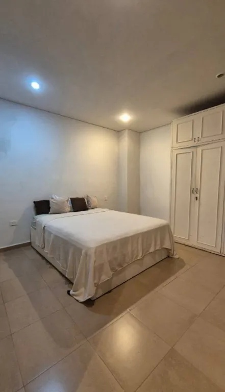 VENDO CASA EN LUQUE - SGTO. LEONARDO CABRERA CASI INTERNACIONAL — foto 3