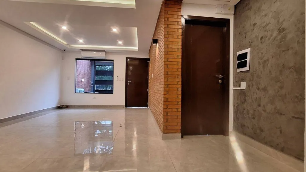 VENDO CASA A ESTRENAR 4 DORMITORIOS EN FERNANDO DE LA MORA ZONA NORTE — foto 2
