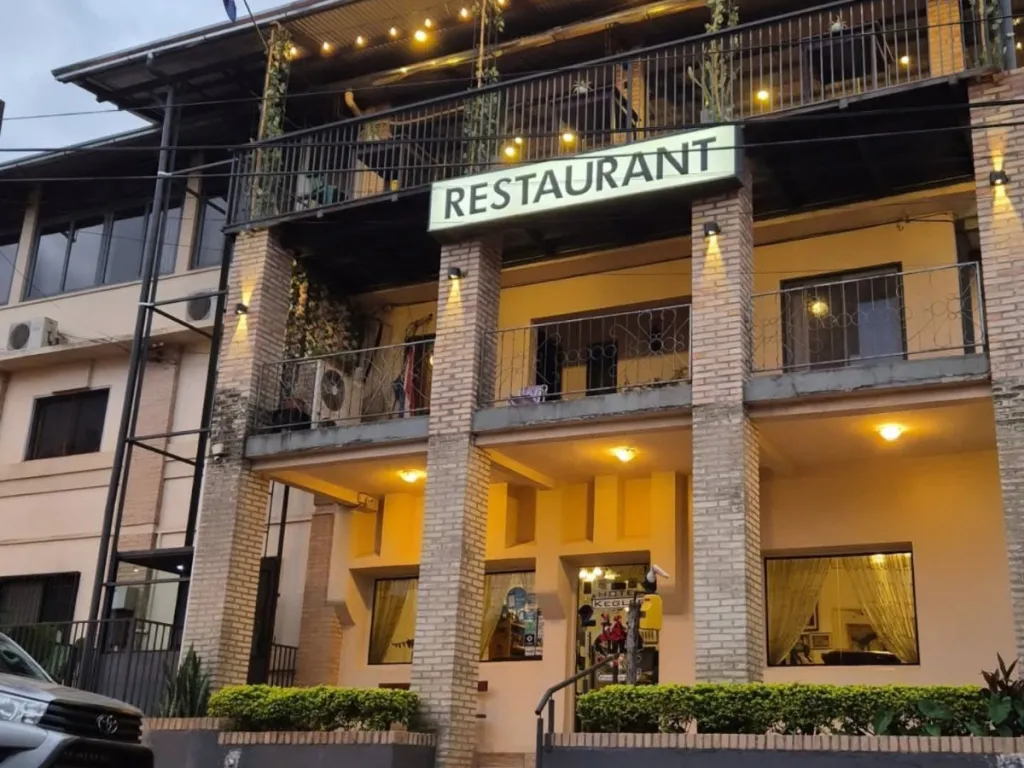HOTEL EN VENTA - OBLIGADO, ITAPUA — foto 2