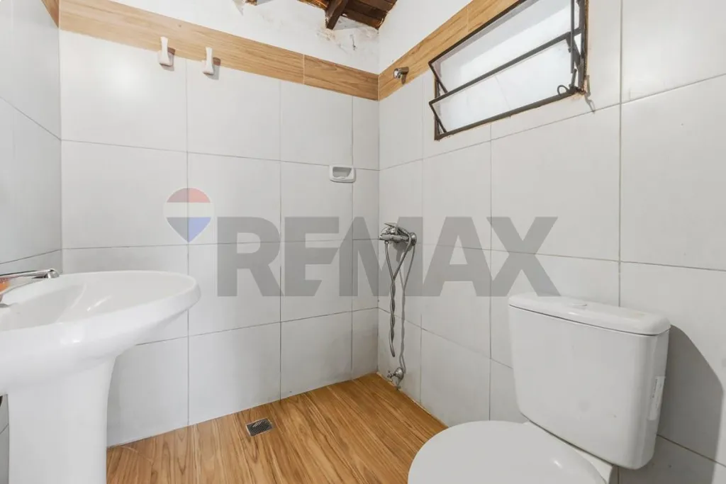 Asunción, Barrio San Vicente - Casa amoblada en venta de 500m2 con 5 dormitorios, 4 baños, — foto 3