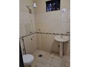 VENDO CASA EN CAPIATA - ROCIO ESQ. LAS PALMERAS, DE CALLE A CALLE