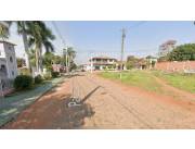 VENDO CASA EN SAN LORENZO - BARRIO ESPIRITU SANTO, PARAGUAY ESQ. VENEZUELA