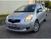 VENDO TOYOTA NEW VITZ RECIEN IMPORTADO AÑO 2005/6 MOTOR 1.3 4X2 AUTOM A.A INTERIOR OSCURO!