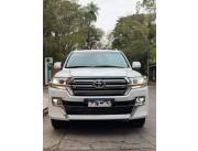 ✅ Toyota Land Cruiser VX ✅ Año 2020 ✅ Motor 4.5 V8 ✅ Caja Automática 4x4 ✅ Asientos de