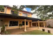 Casa en venta en Jara