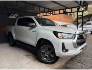 Toyota Hilux SR 2026 fin