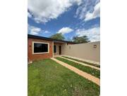 VENDO CHALET A ESTRENAR EN LUQUE MORA CUE