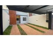 Chalet a Estrenar Zona Andres Insfran Luque Laurelty