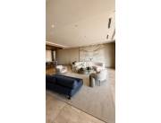 VENTA DE AMPLIO DEPARTAMENTO