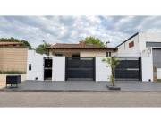 VENDO CASA EN LAMBARÉ!!