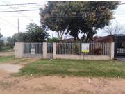 VENDO CASA EN ESQUINA CON RENTA ACTUAL EN LA CIUDAD DE SAN LORENZO