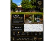 CASA EN VENTA CON AMPLIO TERRENO – BARRIO SAN ISIDRO