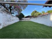 VENDO CASA RECICLADA A NUEVA - BARRIO JARA...!!!