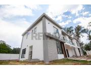 Casa de campo - Venta - Mariano Roque Alonso, Central, Paraguay