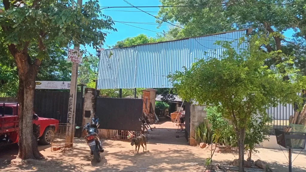 Terreno en venta con construcción a demoler — foto 3