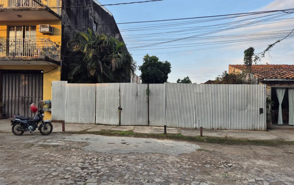 VENDO TERRENO EN BARRIO SANTA MARIA, ASUNCIÓN, A PASOS DE LA PARROQUIA SANTA MARIA — foto 3